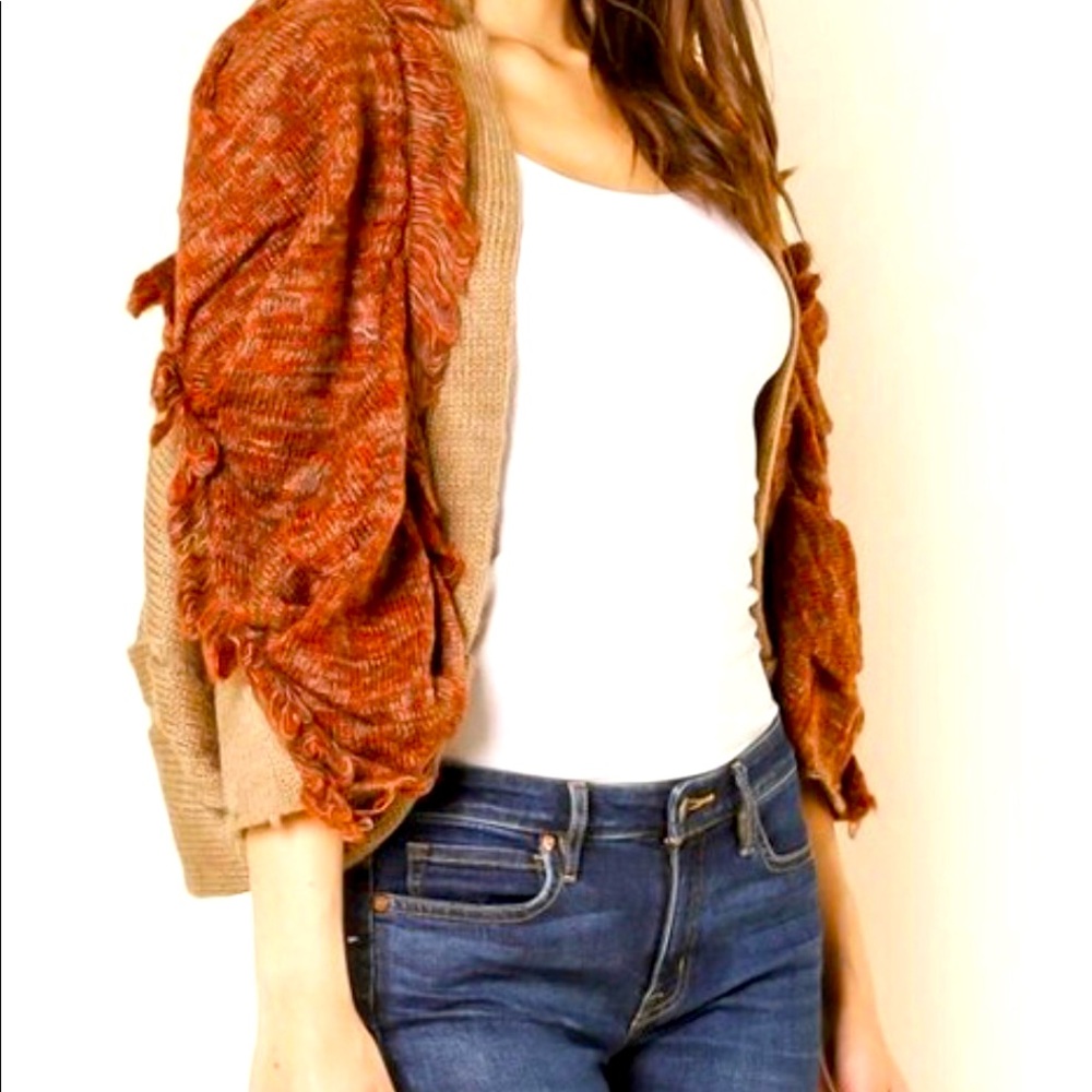 Sweater tan
